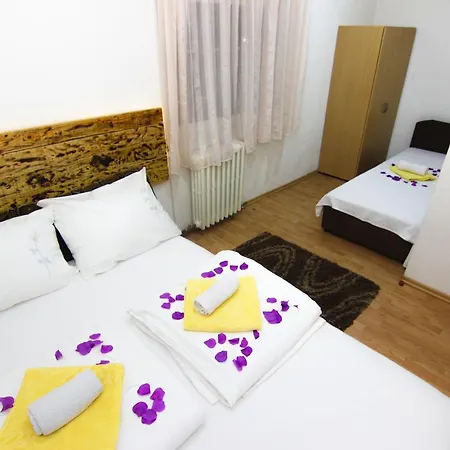 Apartamento Kolodvorska Apartman 2 Inclusive Private Garage